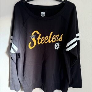 SOLD Women’s XXL Black NFL Team Apparel Pittsburgh Steelers Long Sleeve